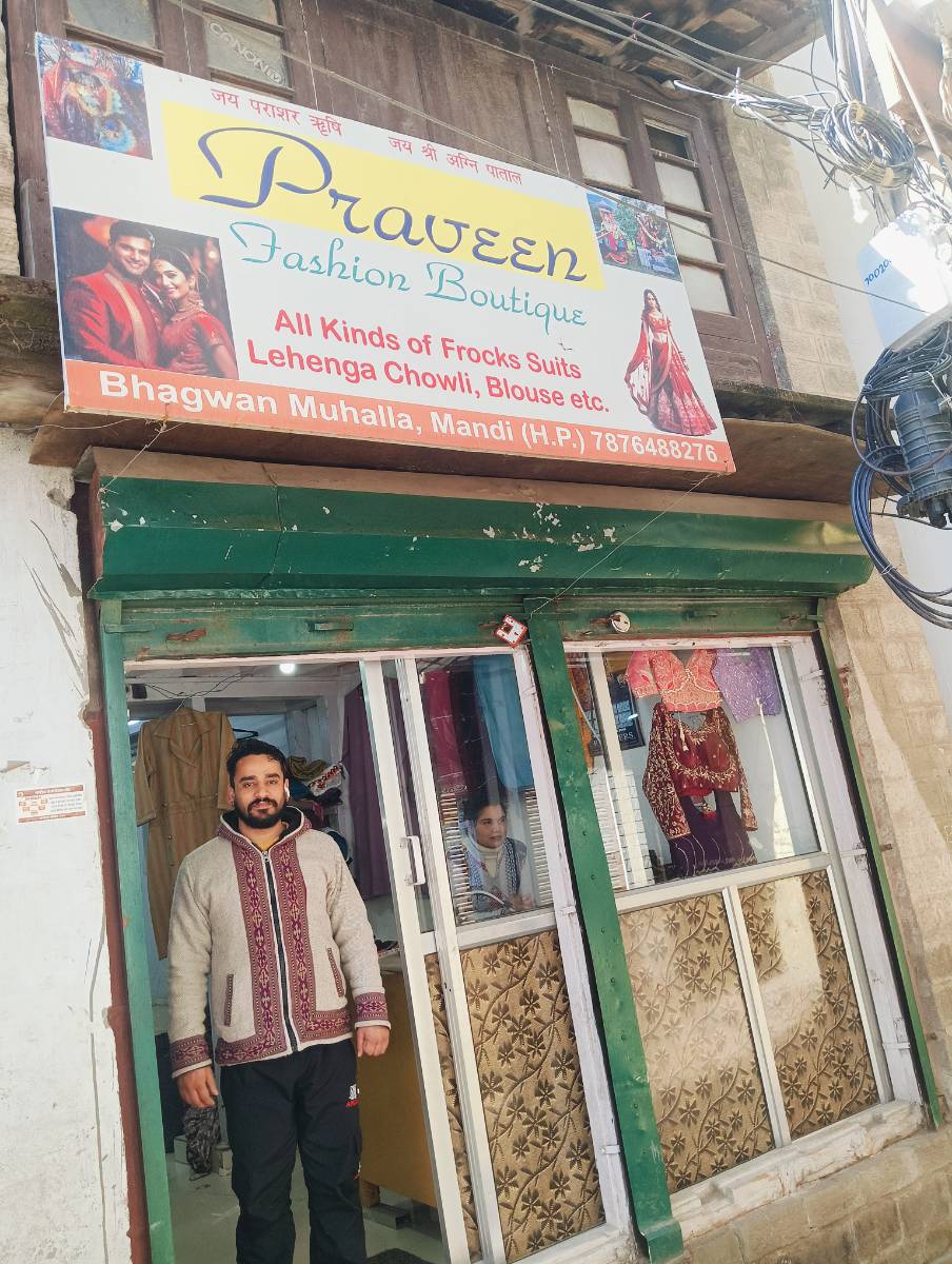 Praveen fashion point